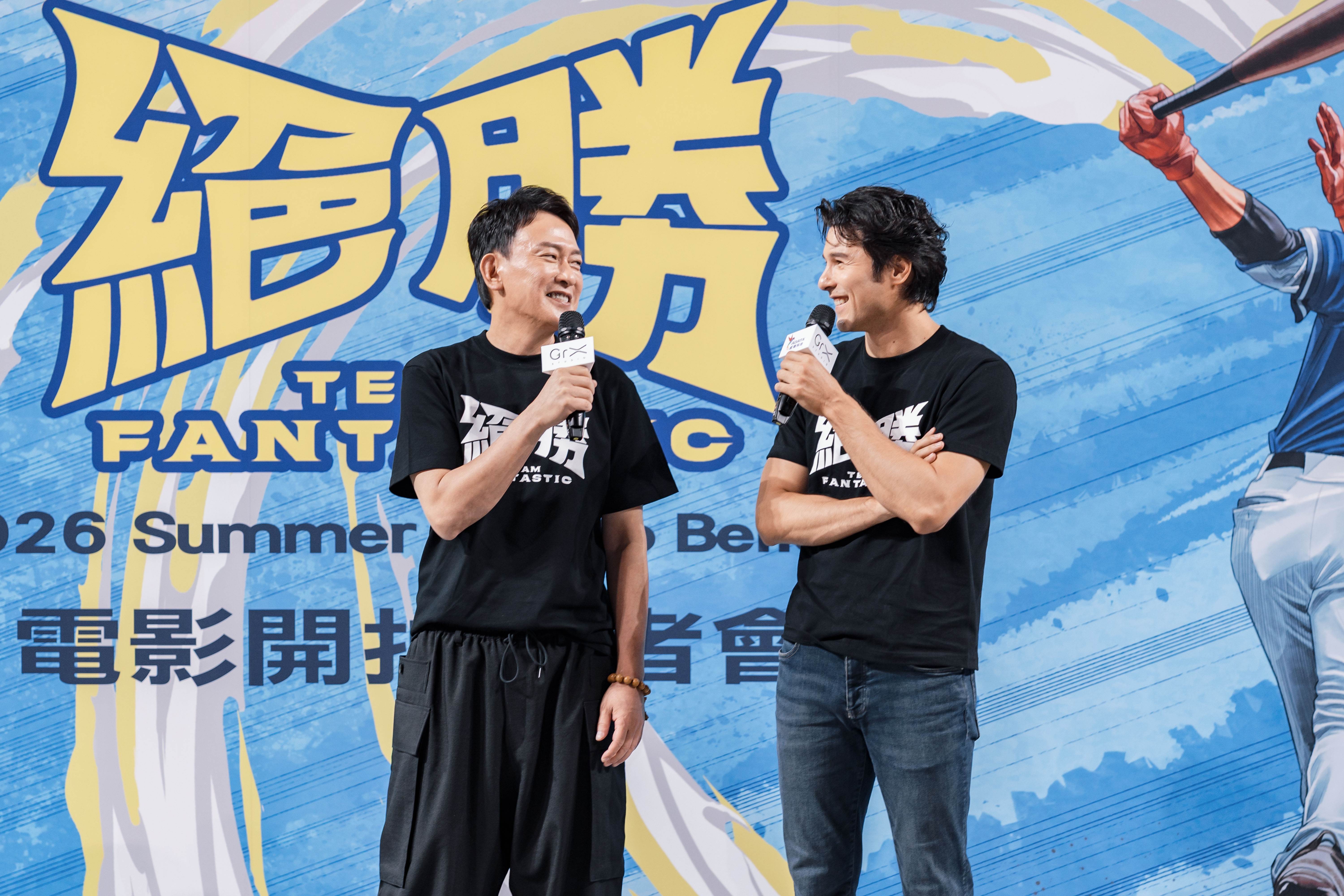 王識賢與鳳小岳繼十五年前合作電影《艋舺》後，再度於《絕勝》中攜手演出，再現默契十足的黃金組合。（圖片提供：瀚草文創）