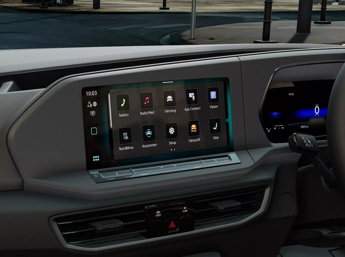 全新年式Caddy Cargo搭載Digital Cockpit全邏輯數位化儀表板與Composition 10吋觸控螢幕。(圖/台灣福斯商旅提供)