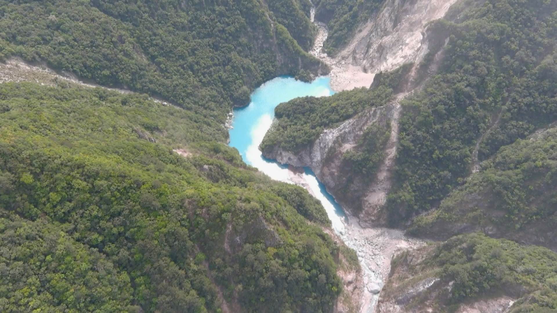 #1_Channel 3---2025_10_19---15_30_40---H264 8 bit---203---split011.mp4_snapshot_03.29.430