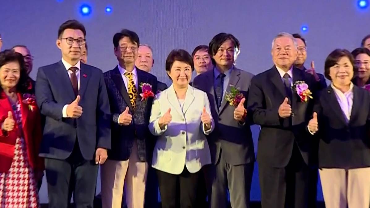 臺中市長盧秀燕出席先進智造學院論壇，強調中部製造業是國家經濟發展關鍵力量。（圖／東森新聞）