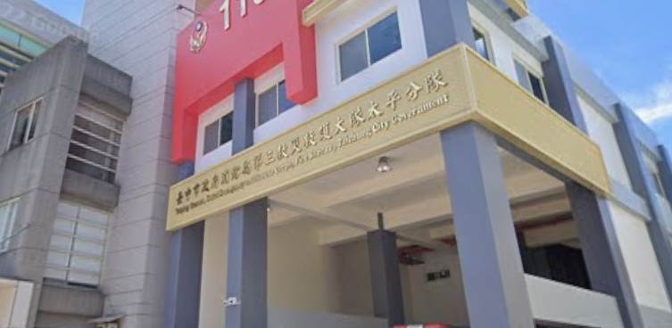 台中市消防局獲報後,立即派遣太平分隊火速趕往現場。(圖/翻攝自Google maps)