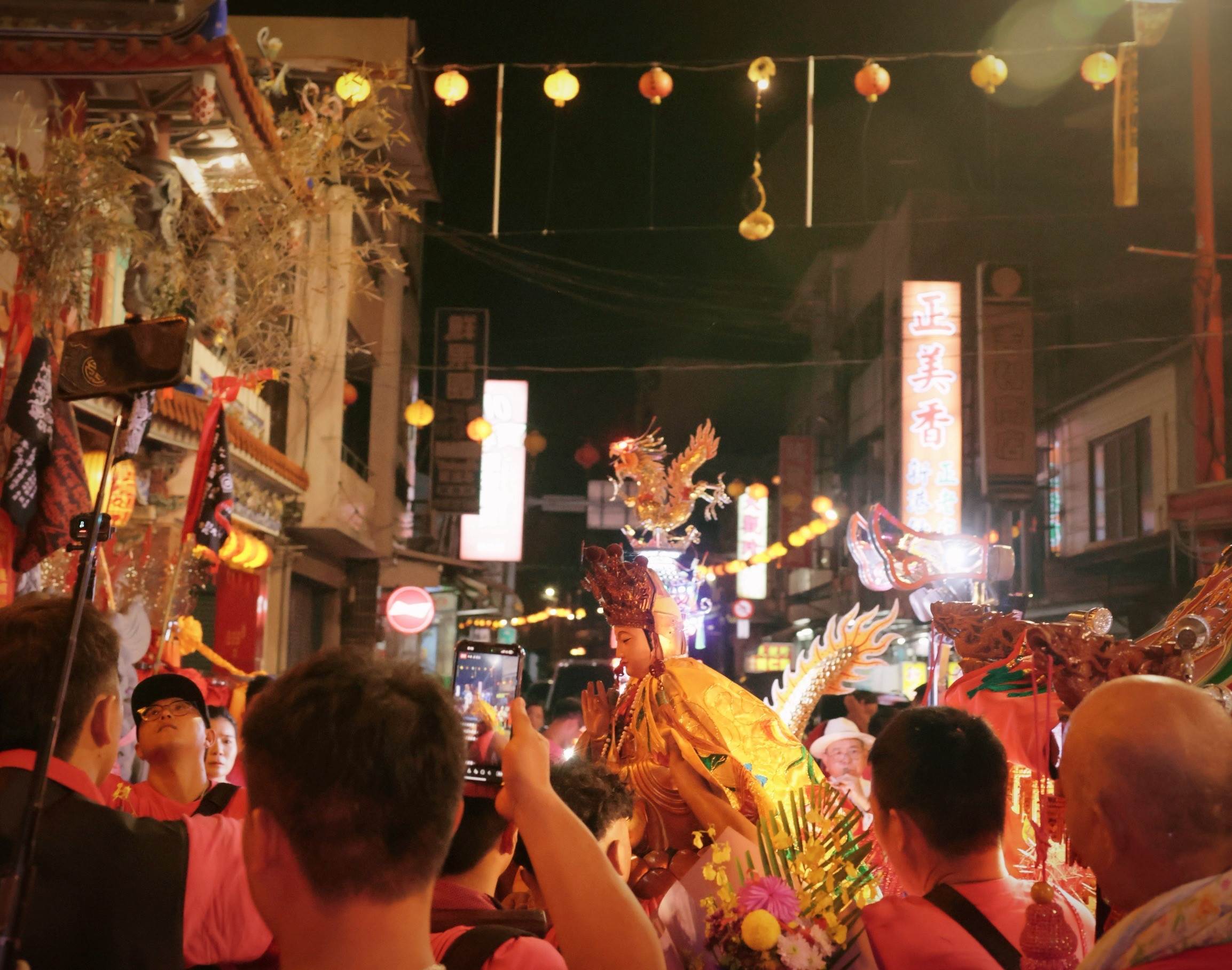 觀音佛祖聖駕入廟，莊嚴殊勝。（圖／九奉寺提供）