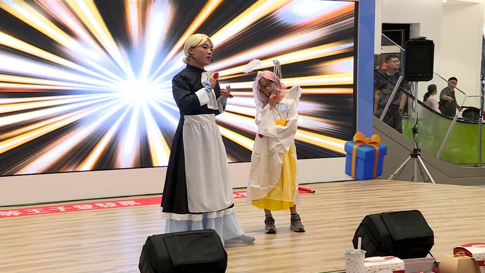 每一組參賽者都使出渾身解數，結合臺中在地特色，呈現出新穎又具創意的表演內容。（圖／東森新聞）