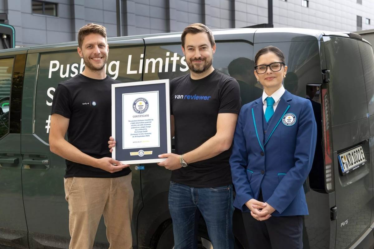 車輛在搭載約790公斤的貨物情況下，以真實路況（包括市區、郊區交通狀況）行駛了約693.4公里。（圖／Kia提供）