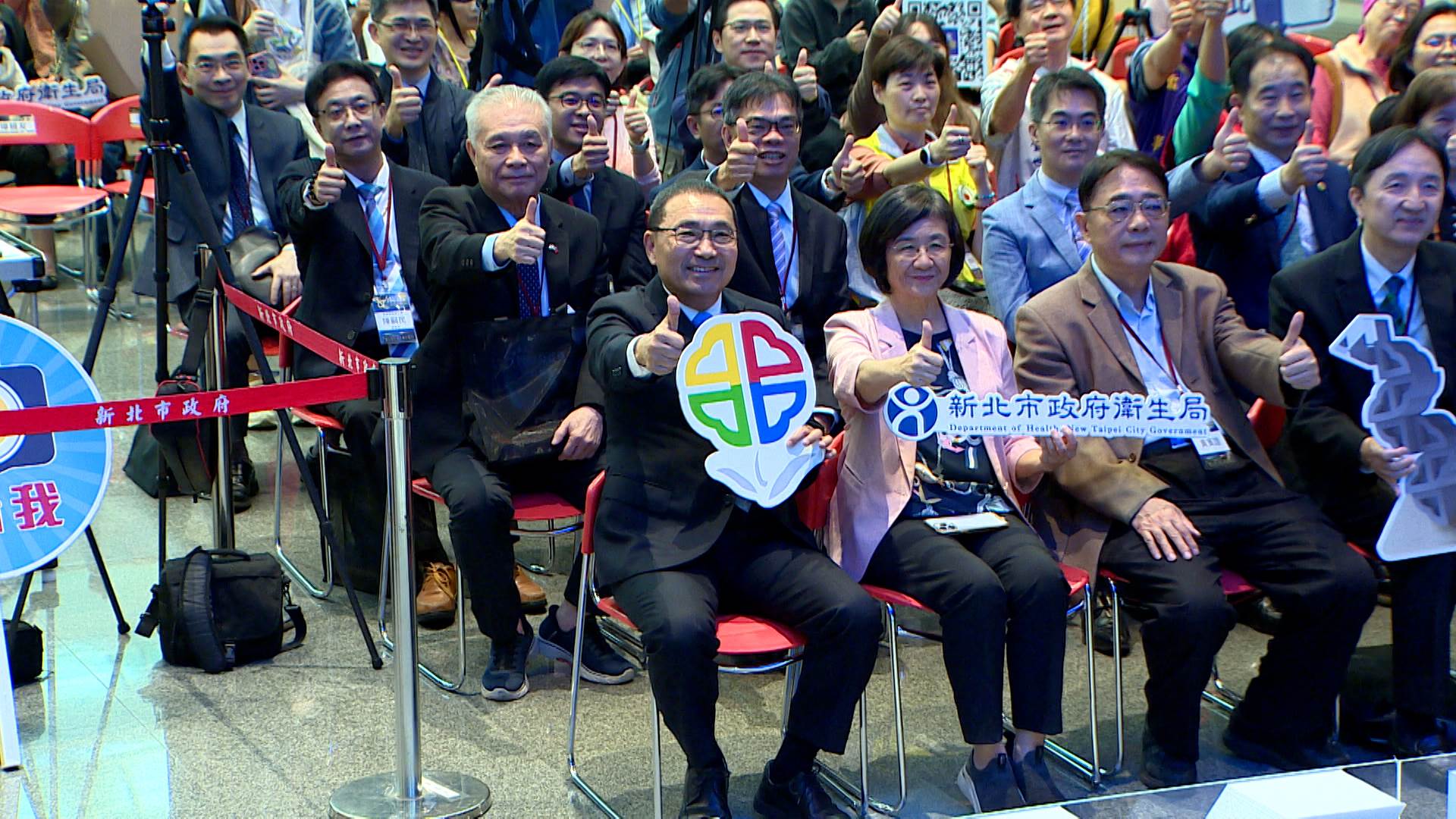 醫療公益獎得主是守護城市健康的英雄，以專業與行動傳遞關懷與溫暖。（圖／東森新聞）