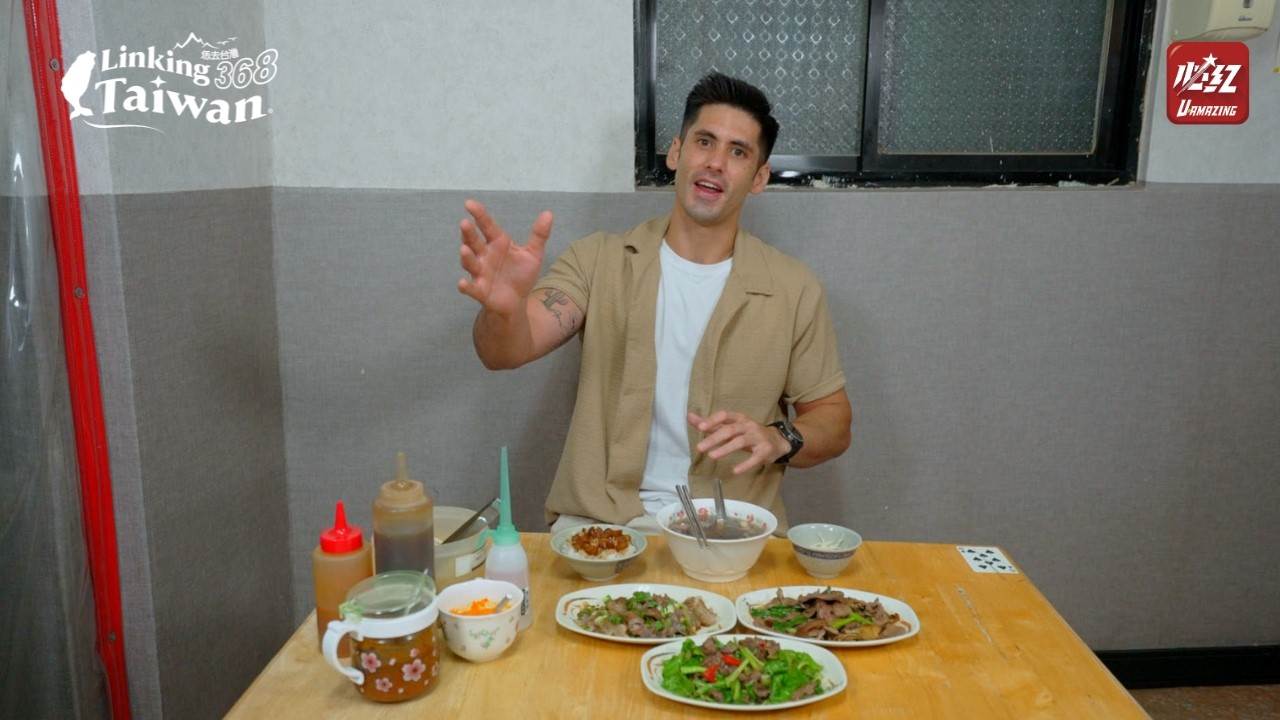 說到臺南美食，牛肉湯是近年來的代表。它的靈魂，來自於清晨現宰的新鮮溫體牛，讓湯頭清甜、肉質細嫩。