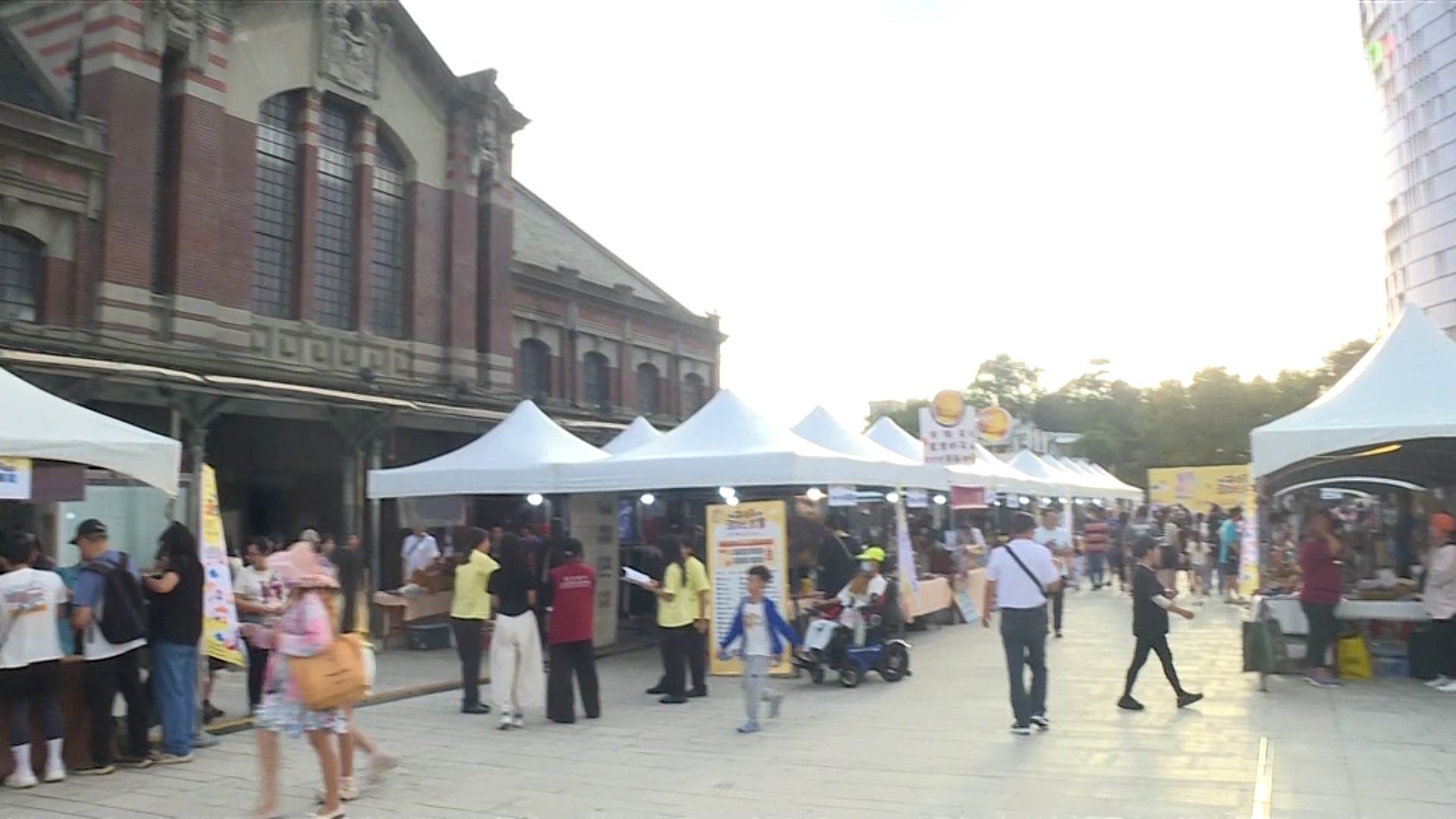 新聞跨螢2024_數位專案.00_01_17_25.Still047