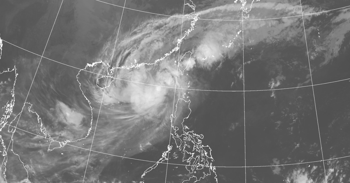 颱風鳳凰轉向北上。（圖／氣象署）