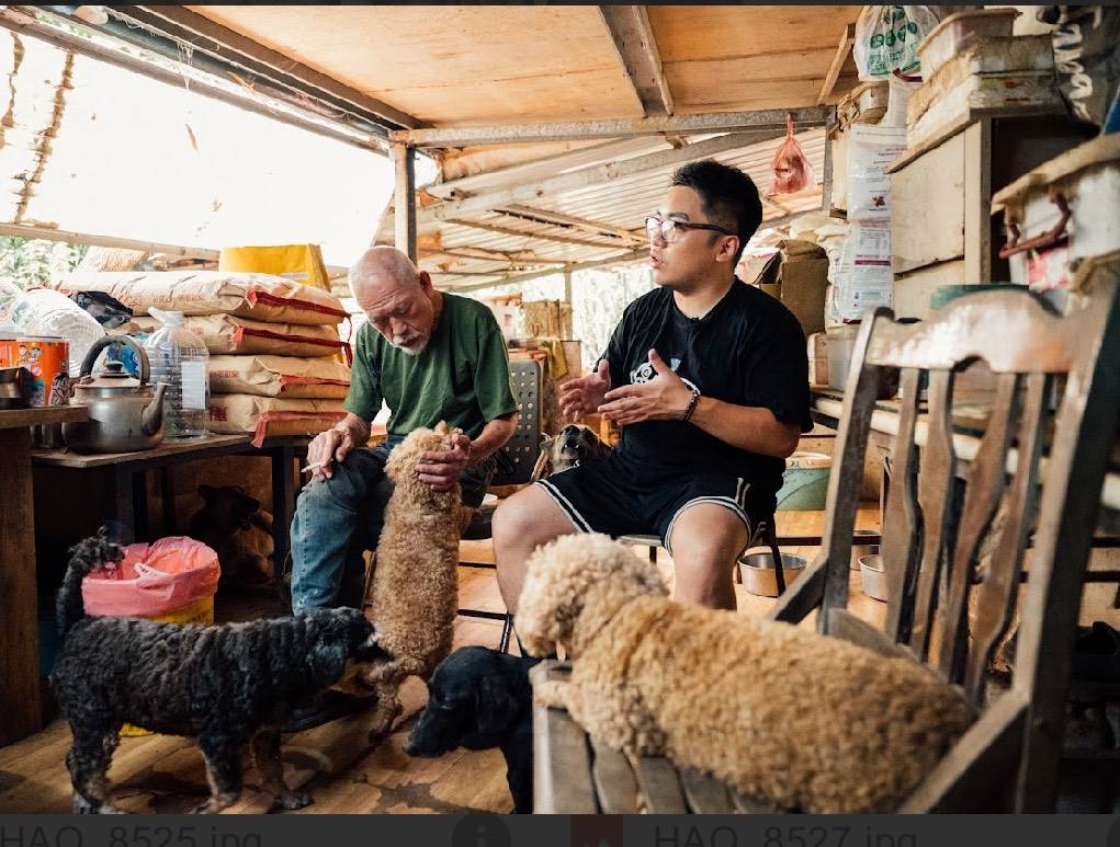 隊長的關心也有看到<a href='/search/tags/流浪狗/' target='_blank'>流浪狗</a>的問題，馬上啟動「糧緣計畫」，關心流浪毛孩子。（圖／隊長提供）