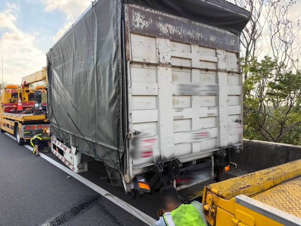 100265-080781710274803470369200156256844118444491489507463683540697052138