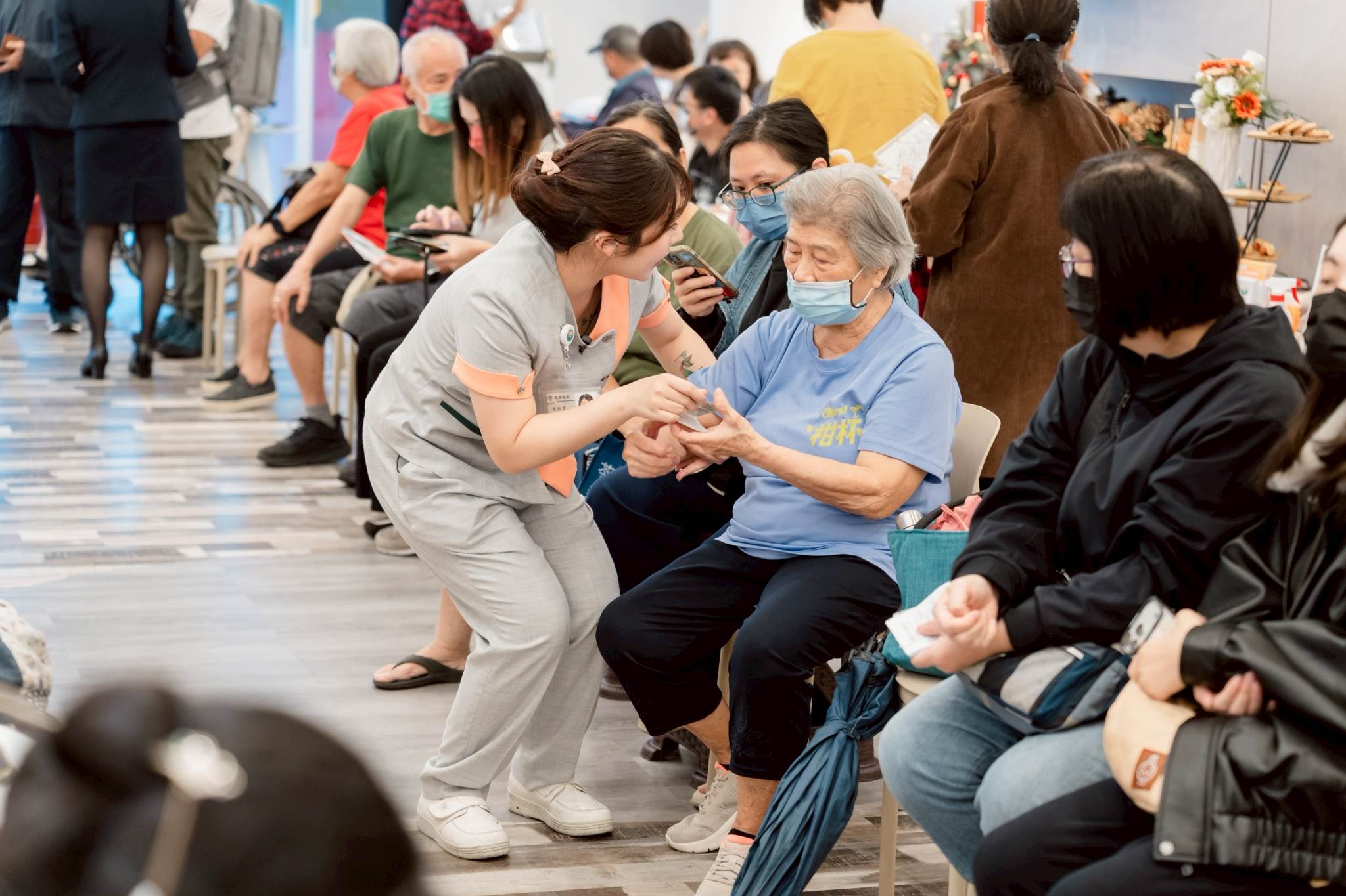 亞灣馬光獨有的精緻醫療服務,徹底顛覆民眾對於傳統中醫的想像,也讓健康成為三多商圈全方位生活機能的一部分。(圖/馬光中醫提供)