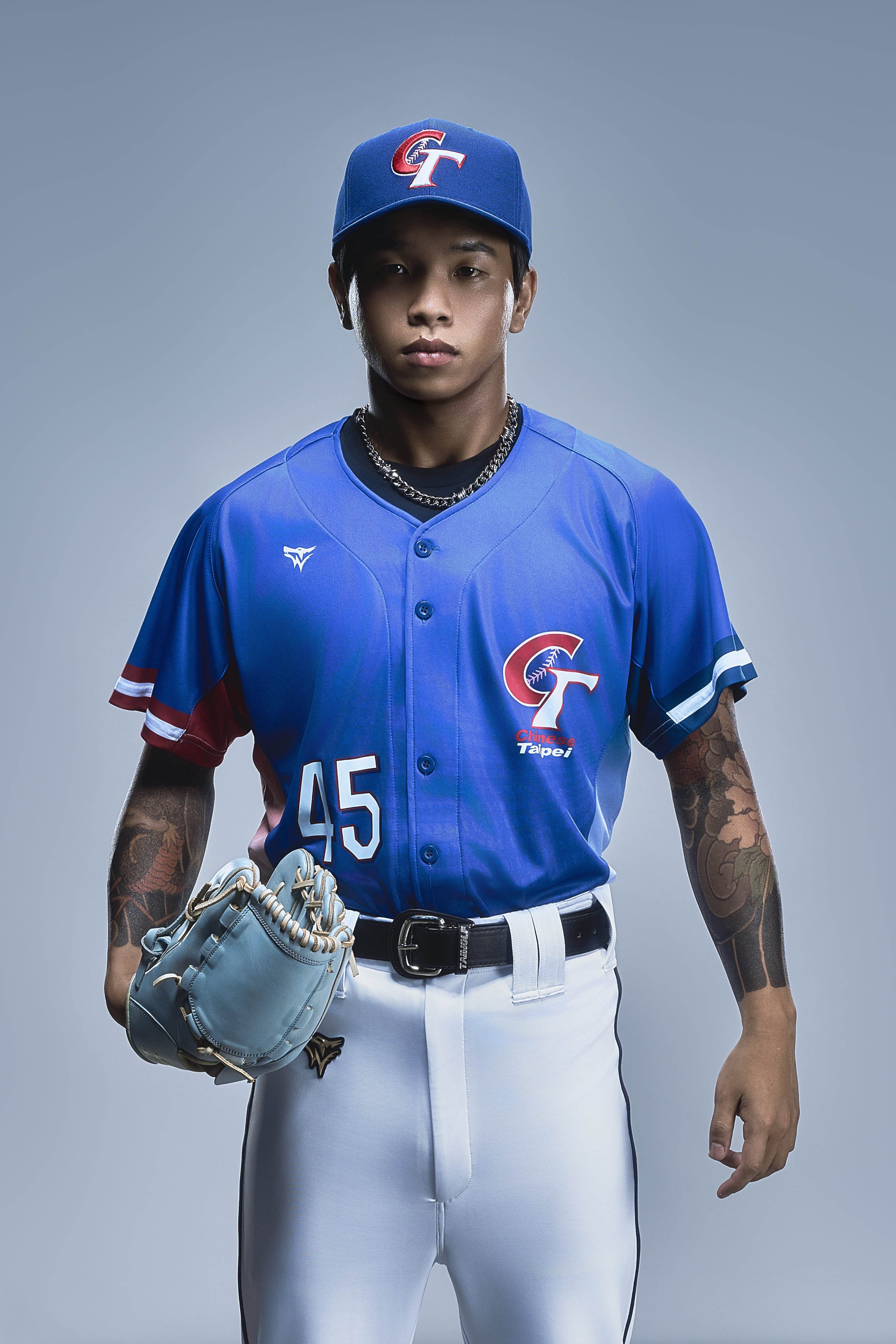 姜瑞智導演讚賞陳泰河自信爆棚，與王牌左投「玉米」林昱珉相似度很高。 （圖片提供：瀚草文創）