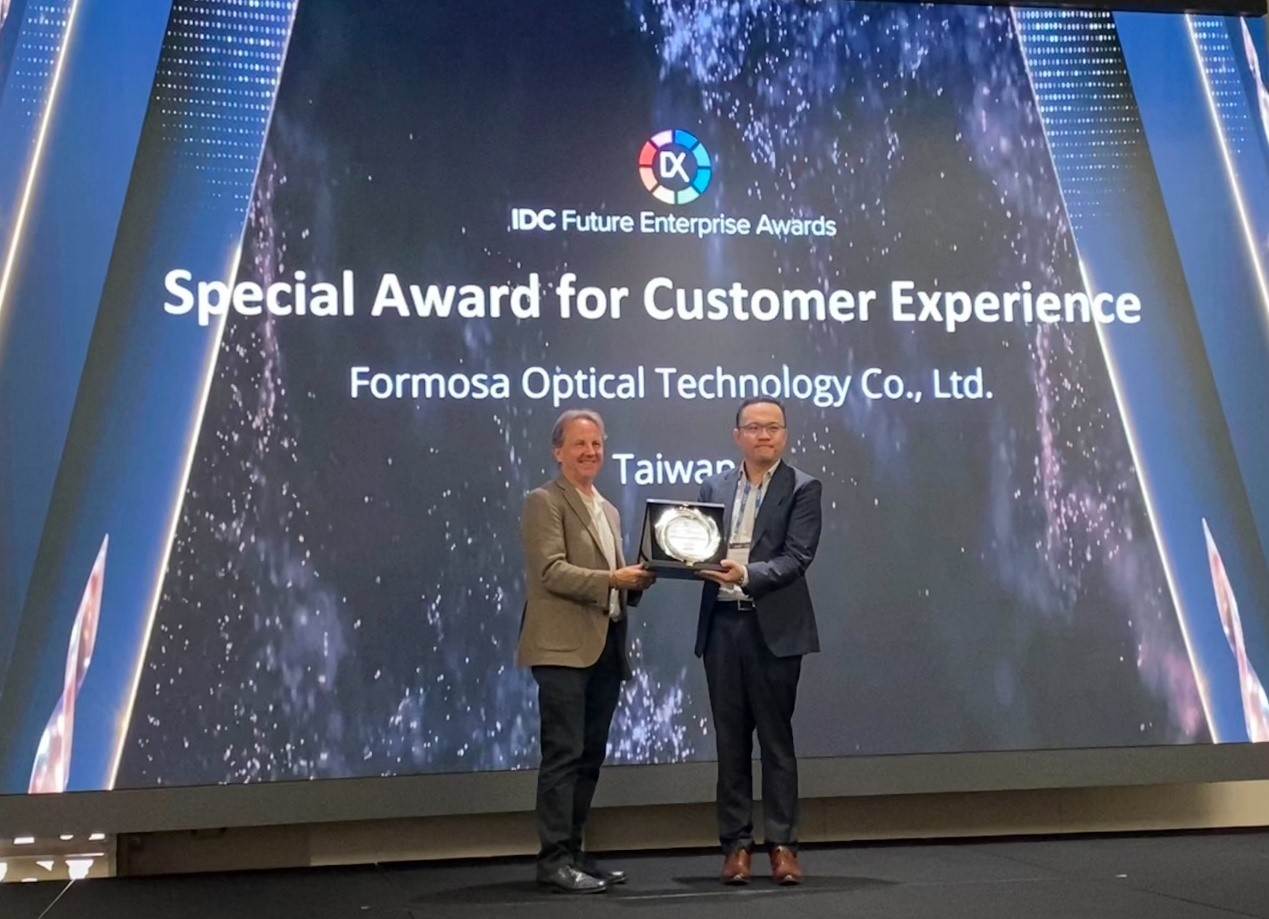 寶島眼鏡這次拿下IDC台灣與亞太雙料大獎，不只讓台灣零售科技登上國際舞台，也展現本土品牌在智慧科技與顧客服務上的成熟實力。（圖／ 寶島眼鏡提供）