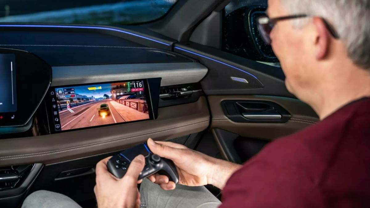 車載遊戲系統進行了升級，現在可以透過藍牙連接遊戲手把。（圖／奧迪提供）