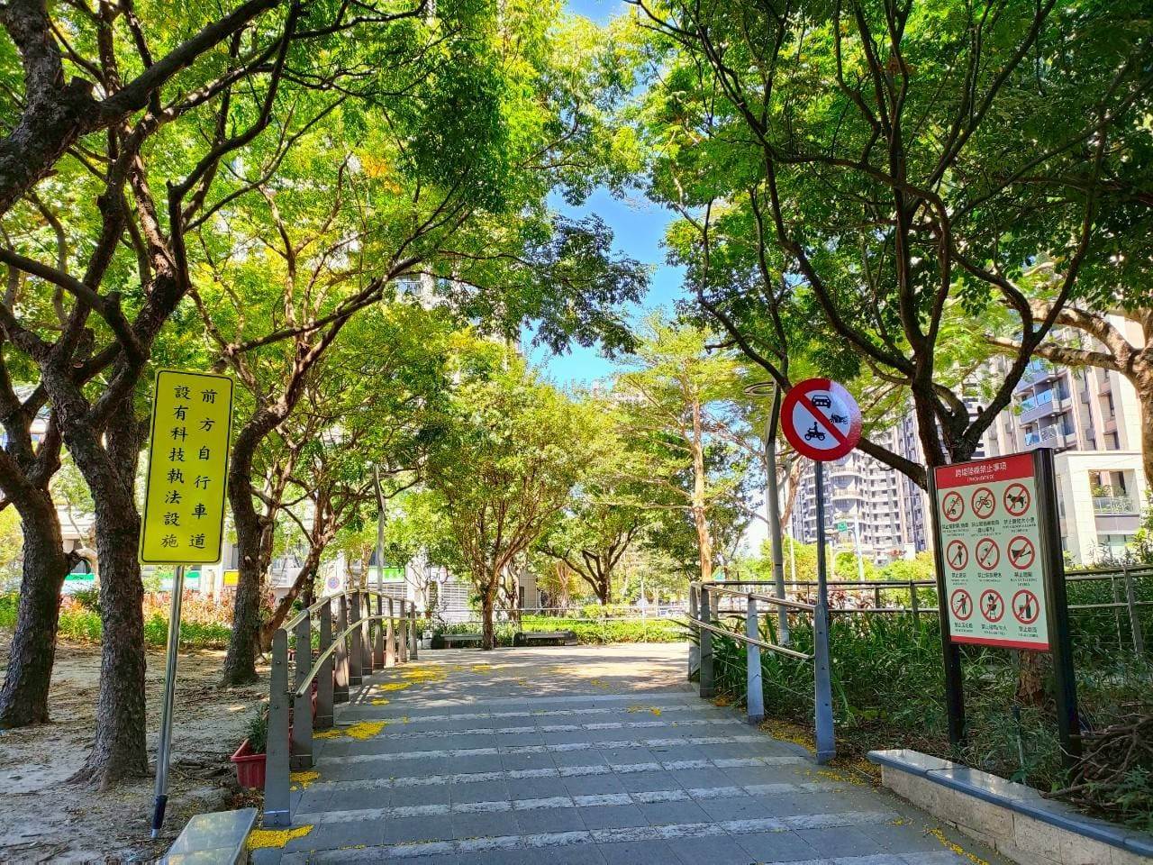 4.中和遠雄左岸陸橋出入口