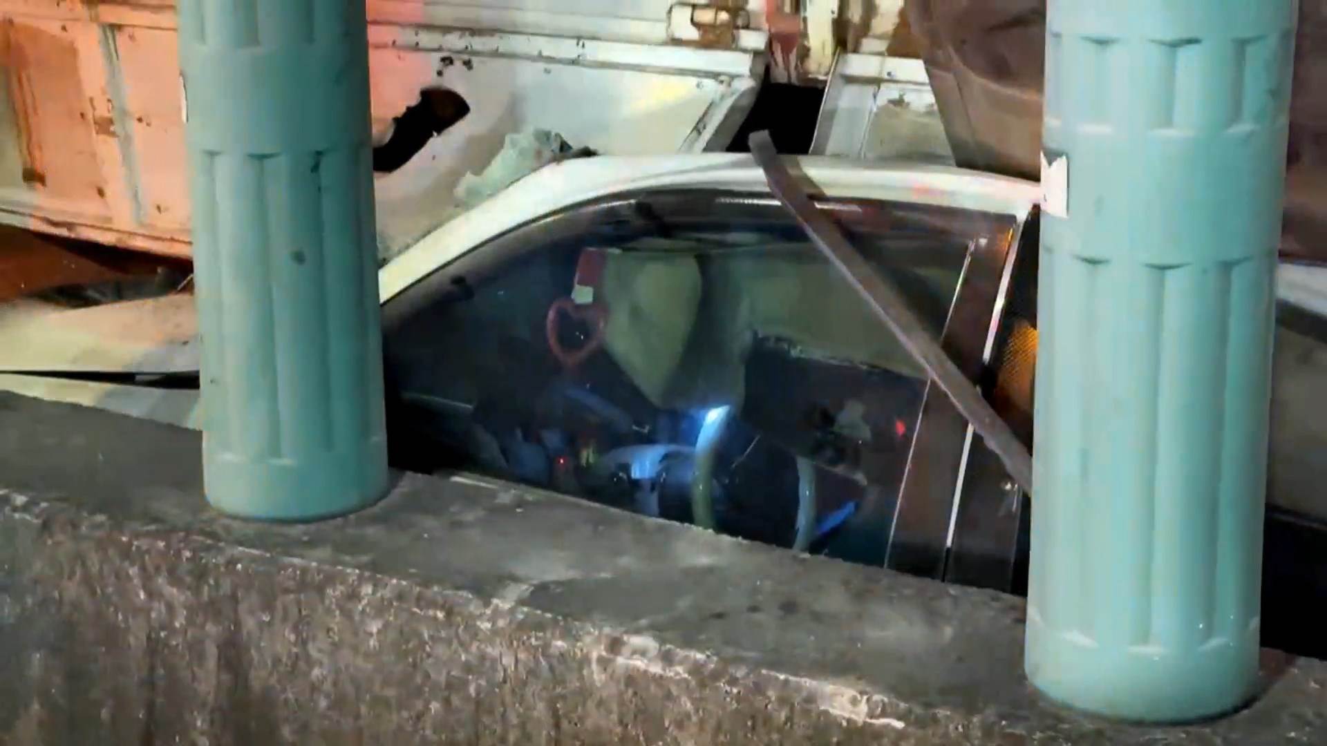 #1_Channel 3---2025_12_04---07_00_40---H264  8 bit---171---split002.mp4_snapshot_04.28.030