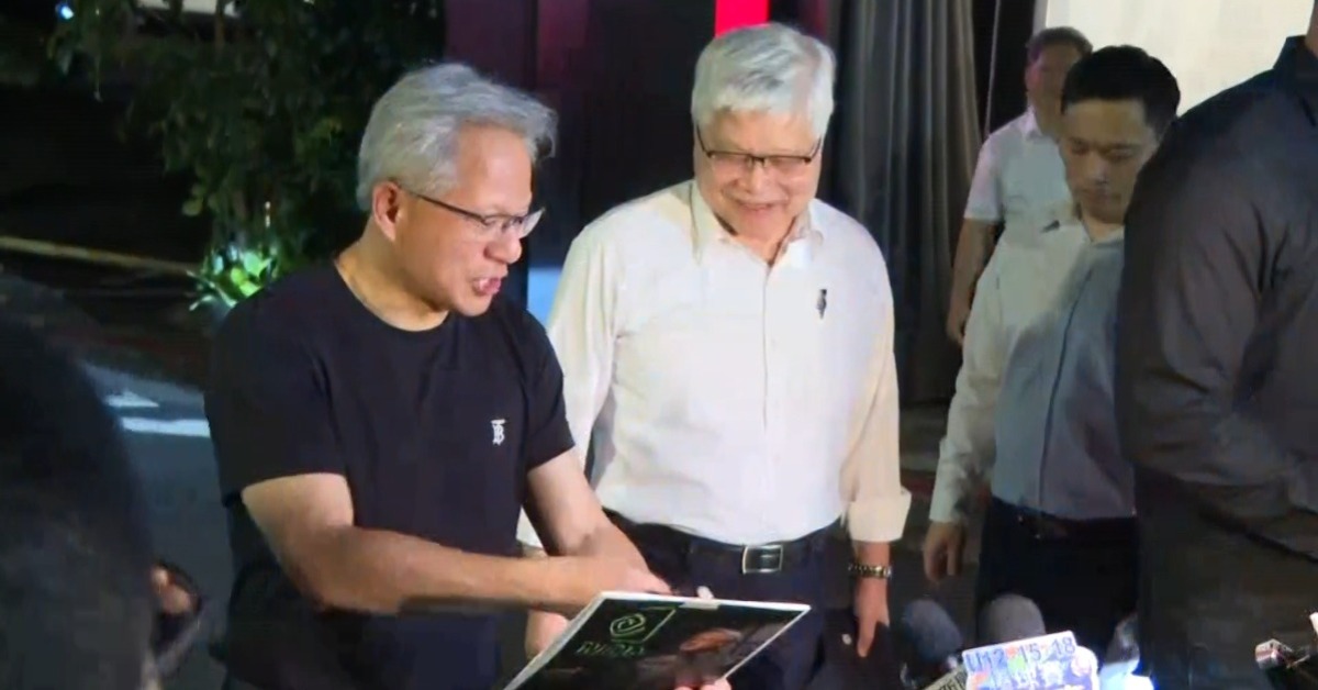 黃仁勳曝輝達「生死一瞬間」1通電話求助張忠謀獲信任