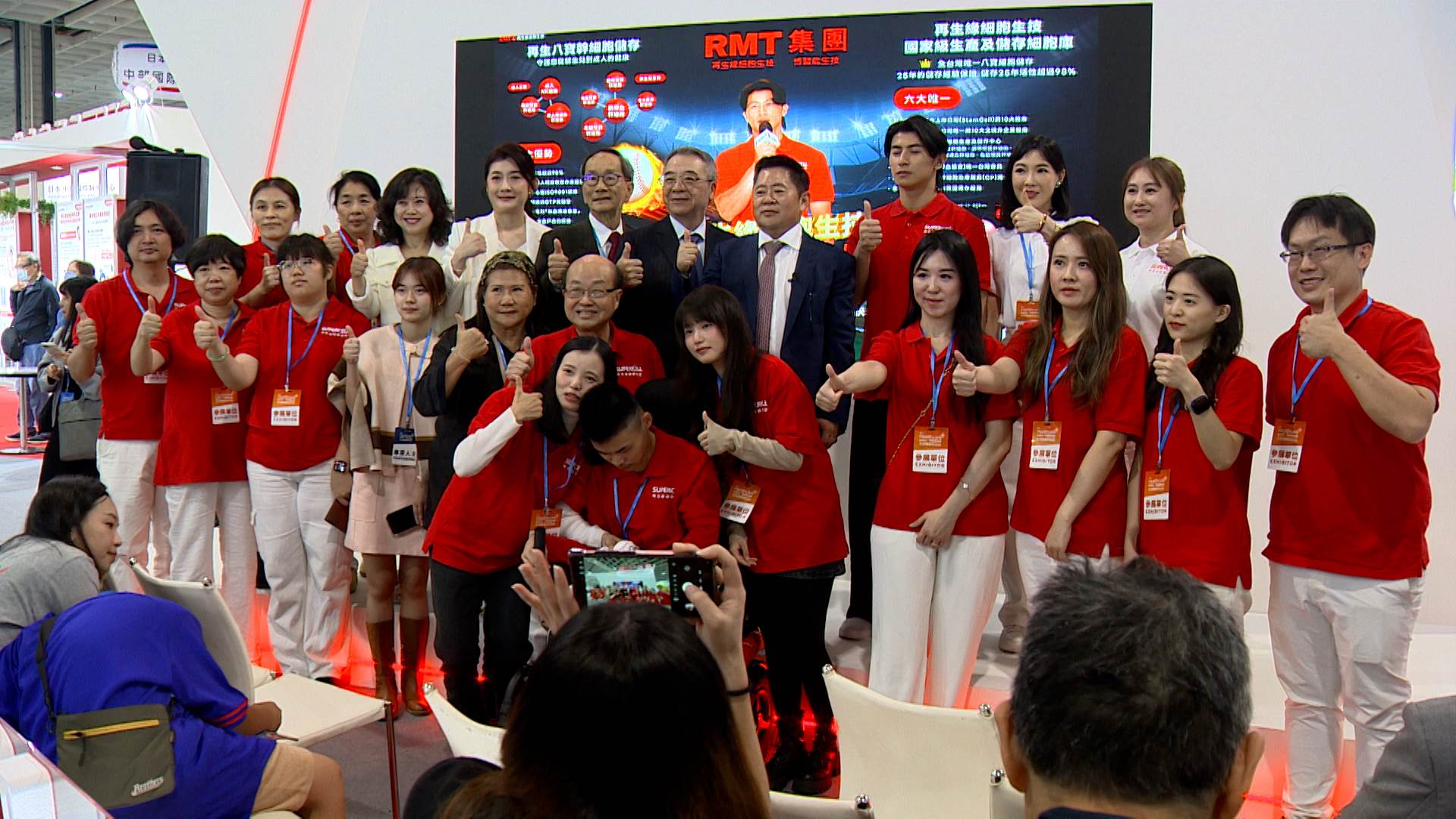 序列 18.00_01_06_28.Still011