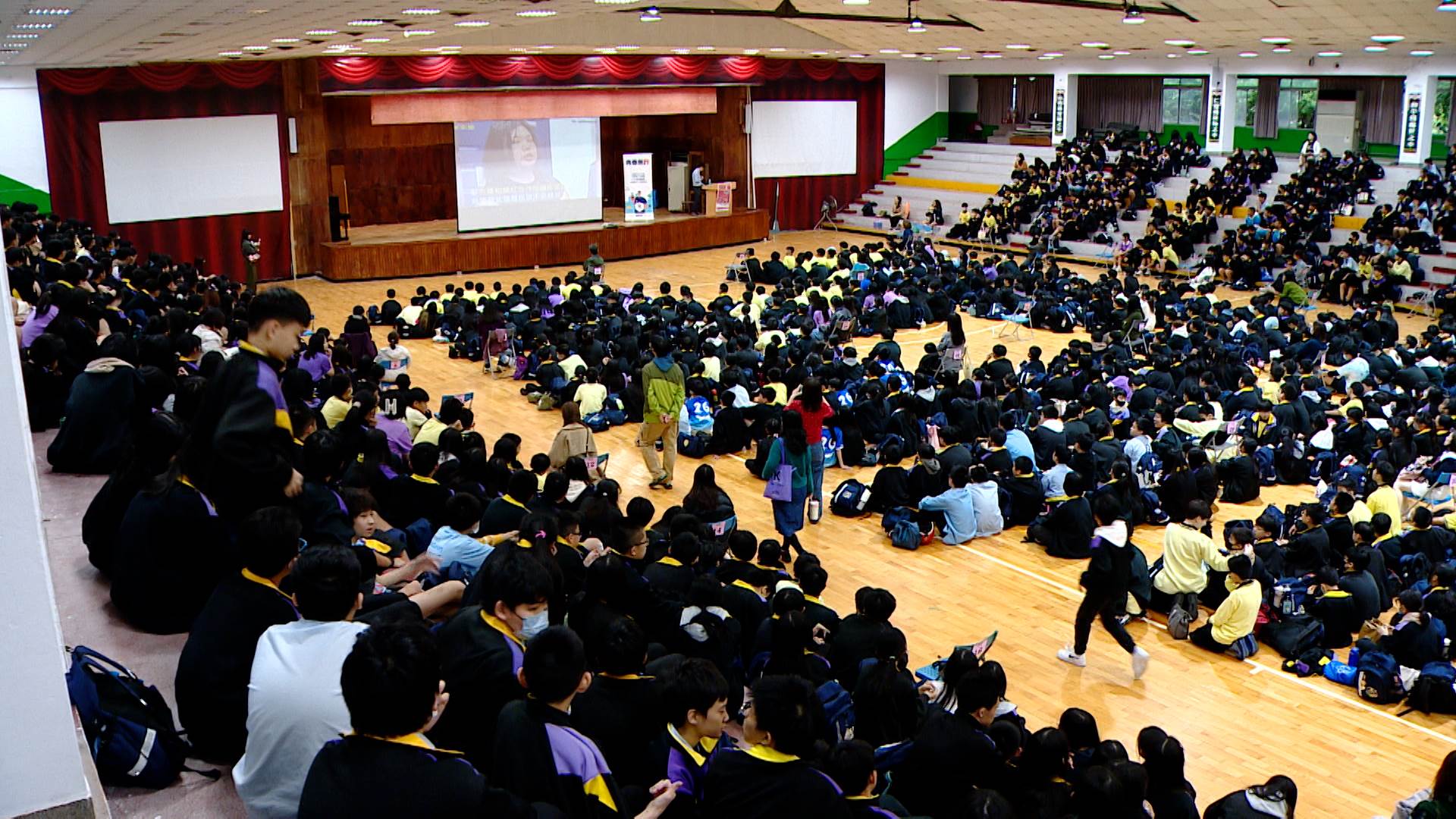 序列 18.00_02_08_05.Still020