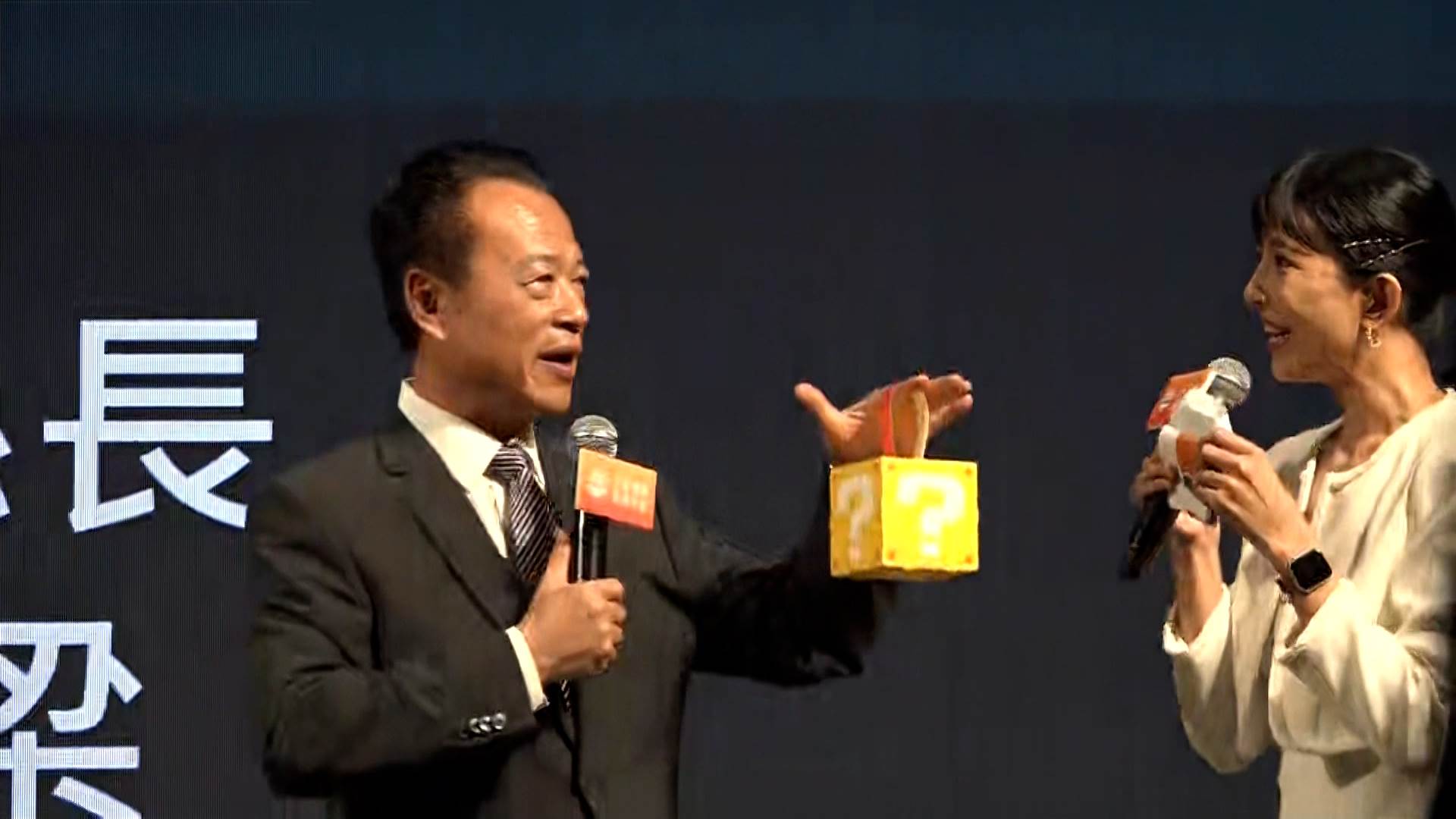 序列 18.00_02_49_17.Still011