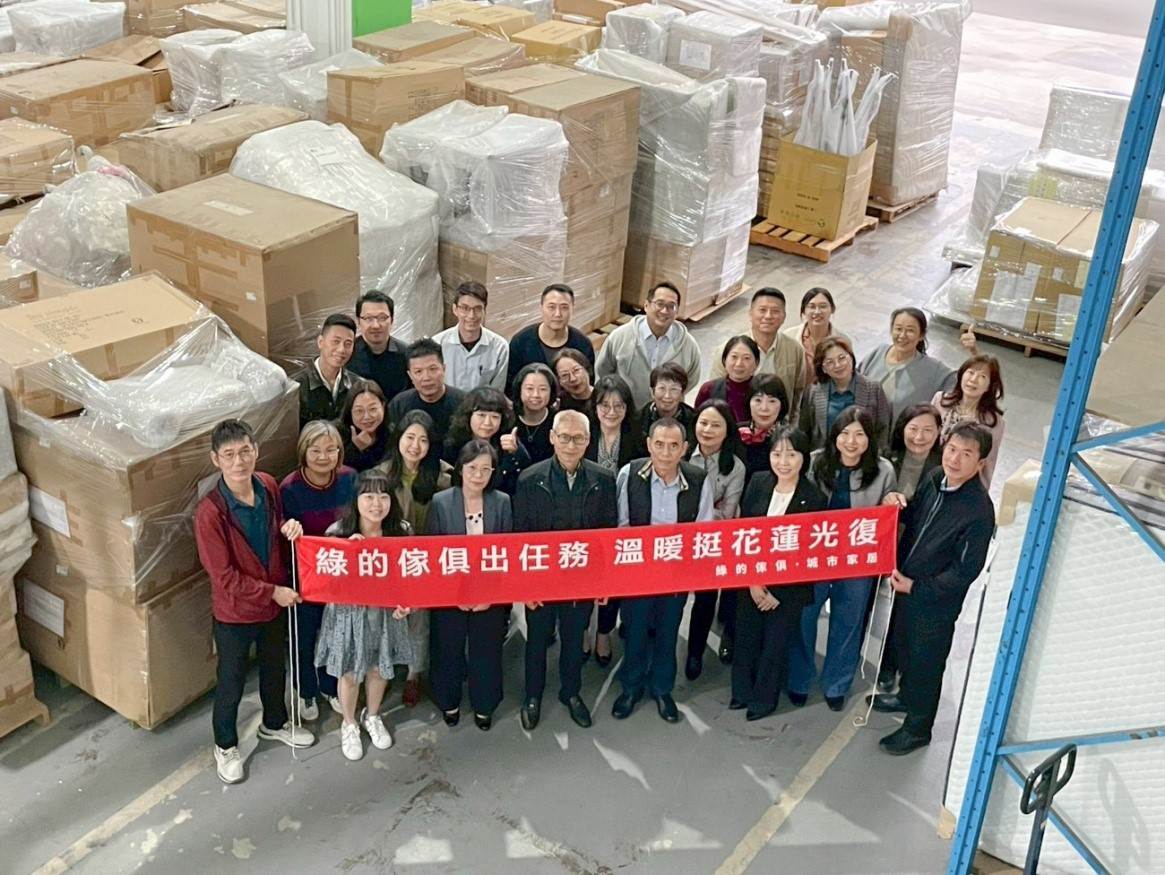 各種空間質感傢俱單品，以最高規品保標準包裝送往。（圖／綠的傢俱提供）