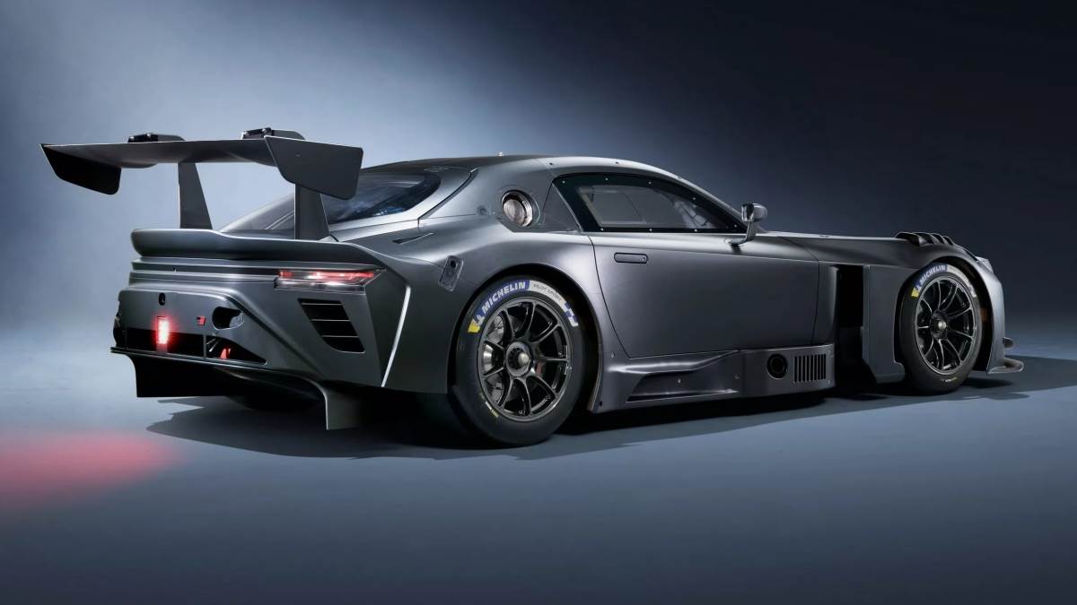 隨著GR GT與其賽道版GR GT3同步發表,豐田也計劃重新強化其在國際賽事中的戰略布局,利用這款旗艦跑車推廣品牌影響力。(圖/豐田提供)