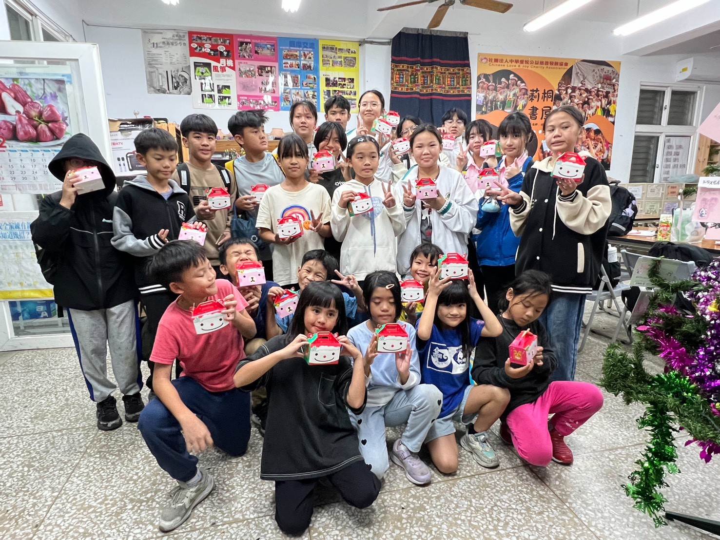 LINE_ALBUM_20251217刺桐書屋(台東)_251219_6