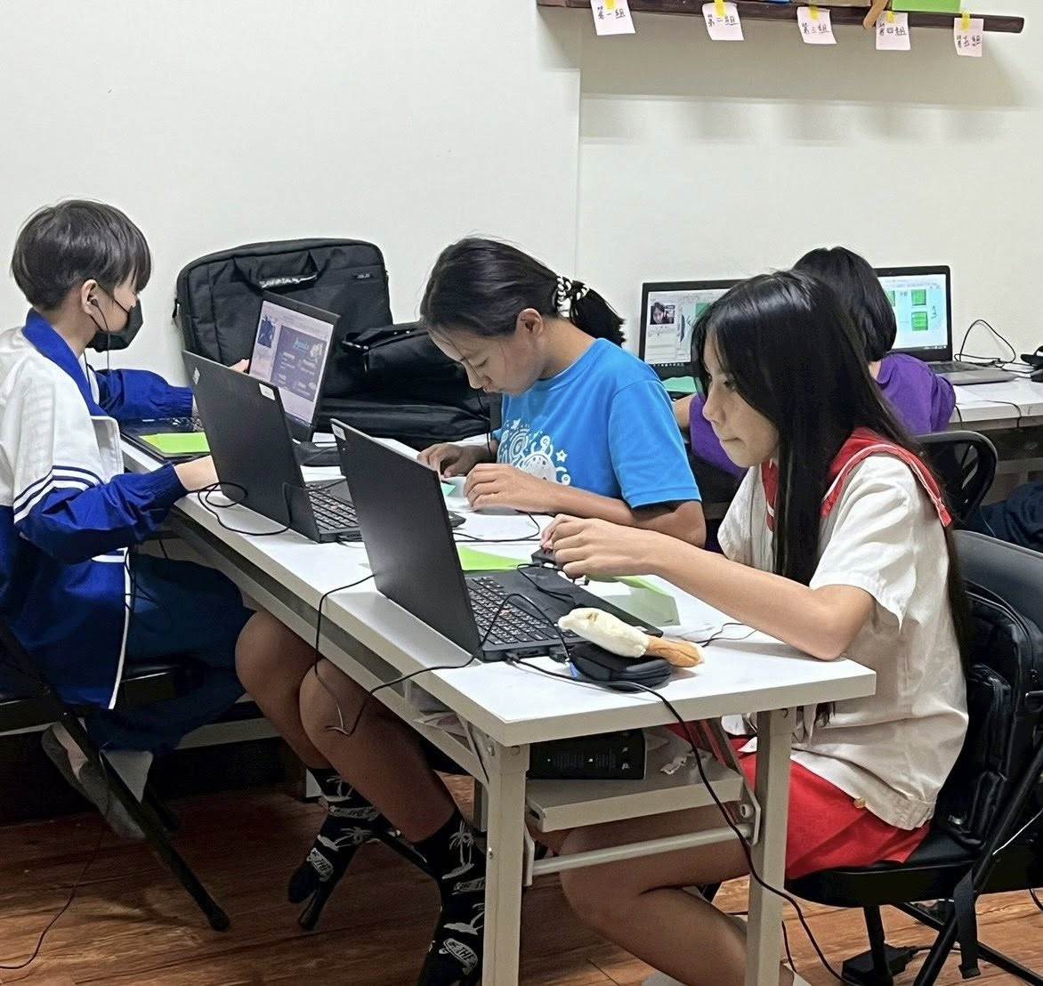 600279564_874894648229165_7505217069879262635_n