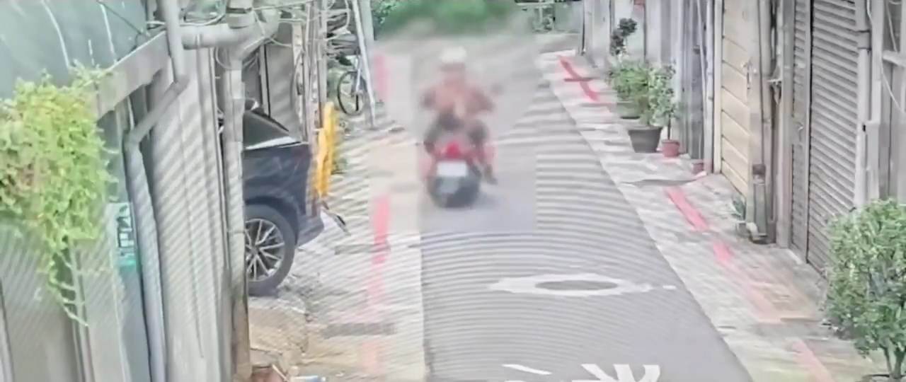 831D1730996F16E1A3D1CF2C97D06C57B8322D7A.mp4_snapshot_00.08.514