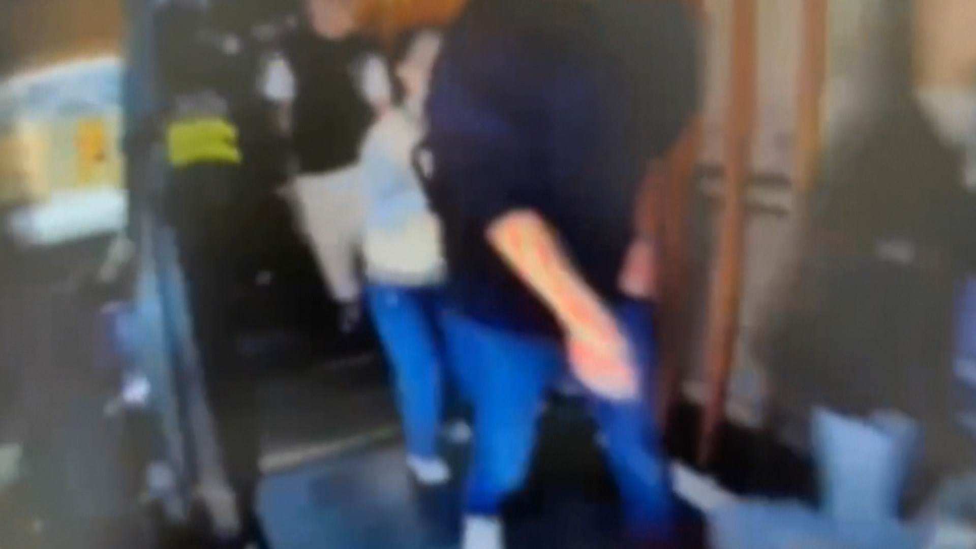 20251221-207-X7_警不抓網爆SOU.mxf_snapshot_00.32.616