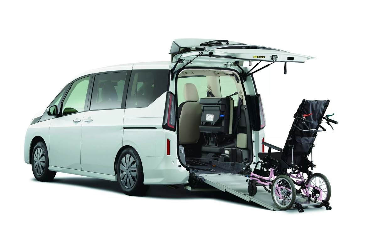 同時也有福祉車的選配，讓車輛擁有更多生活機能。（圖／日產提供）