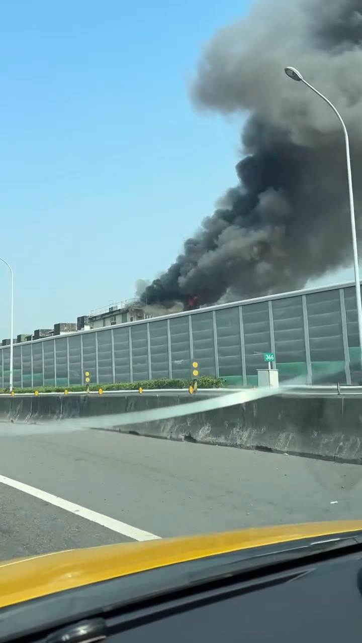 threadsdownloader.com_b5a024 (7).mp4_snapshot_00.03.800