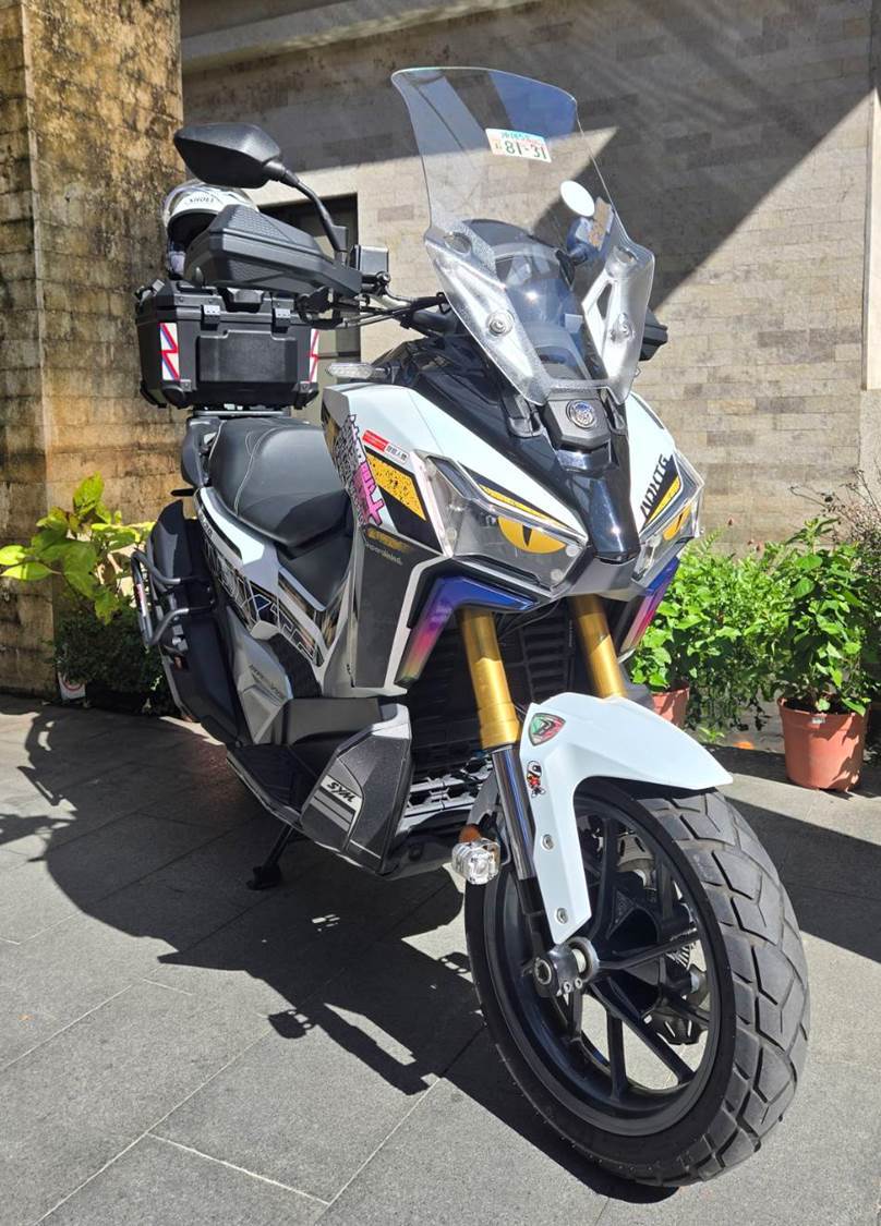 圖8.ADXTG 劍齒虎改裝大賞 獲選作品(白虎龍嘯天)