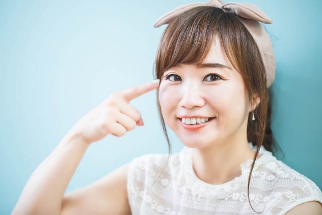 葉黃素要長期規律補充，才能為眼睛建立穩定的防護力。（圖／photoAC）