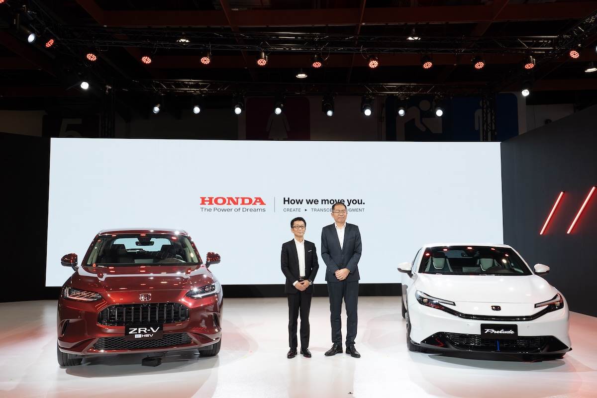 Honda雙門跑車PRELUDE（右）與跨界休旅車ZR-V e:HEV。（圖／林昱丞攝影）