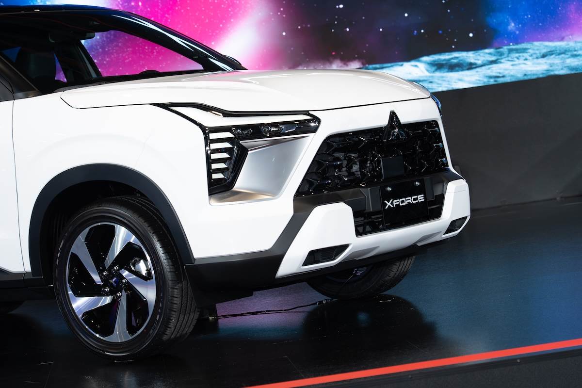 XFORCE車頭延續品牌經典Dynamic Shield設計,搭配分離式LED日行燈與立體前保桿造型。(圖/林昱丞攝影)