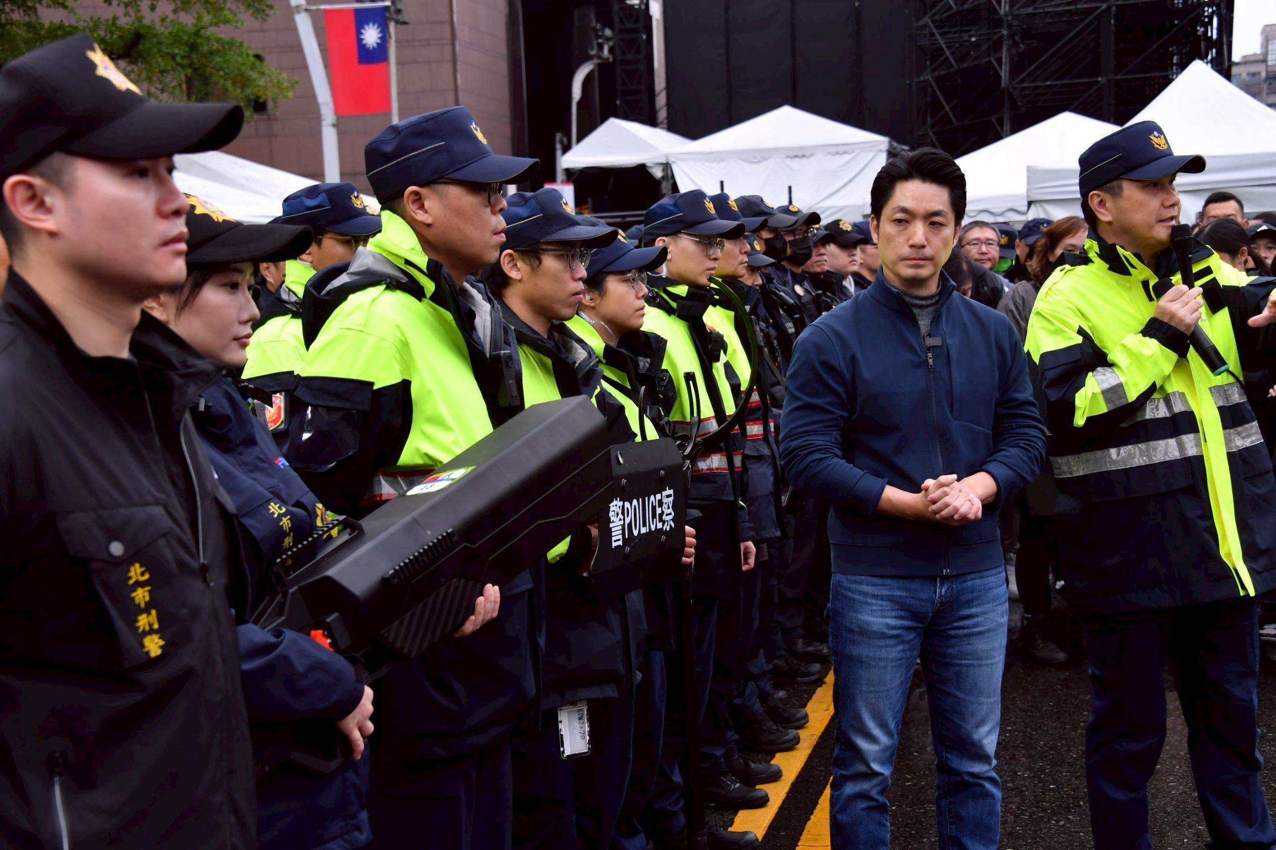 市長視察跨年周邊維安