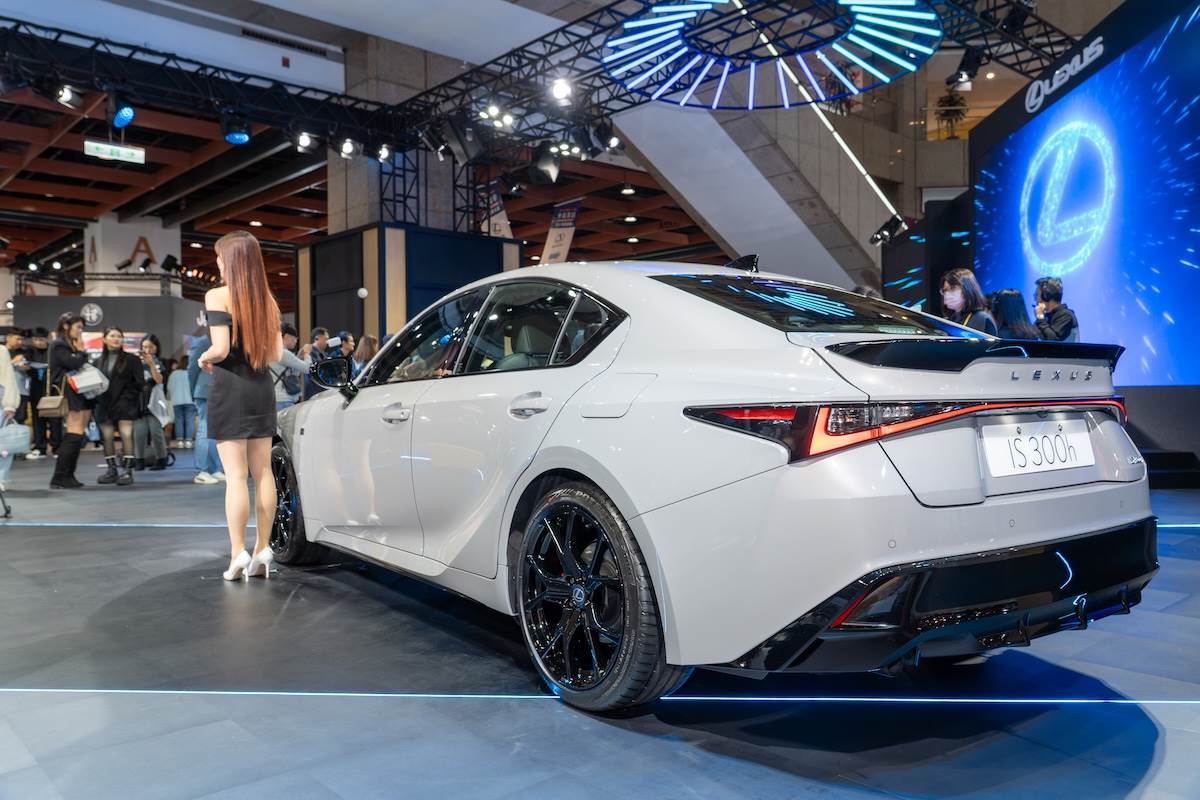 Lexus IS。（圖／林昱丞攝影）