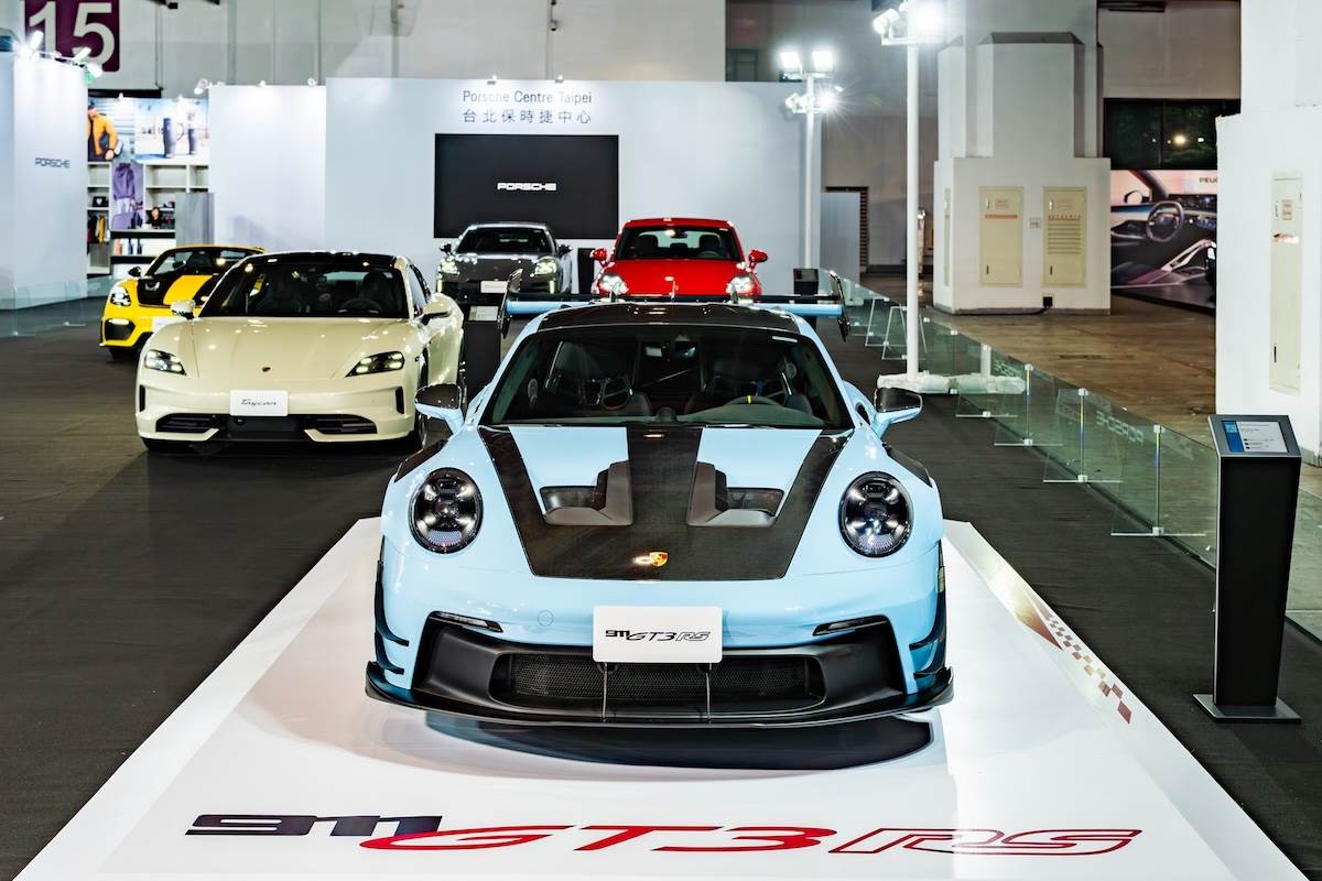911 GT3 RS with manthey kit。（圖／台北保時捷中心提供）