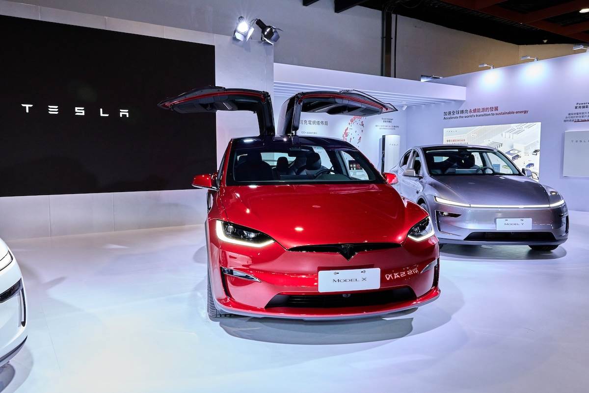 Model X(左)與Model Y。(圖/Tesla提供)