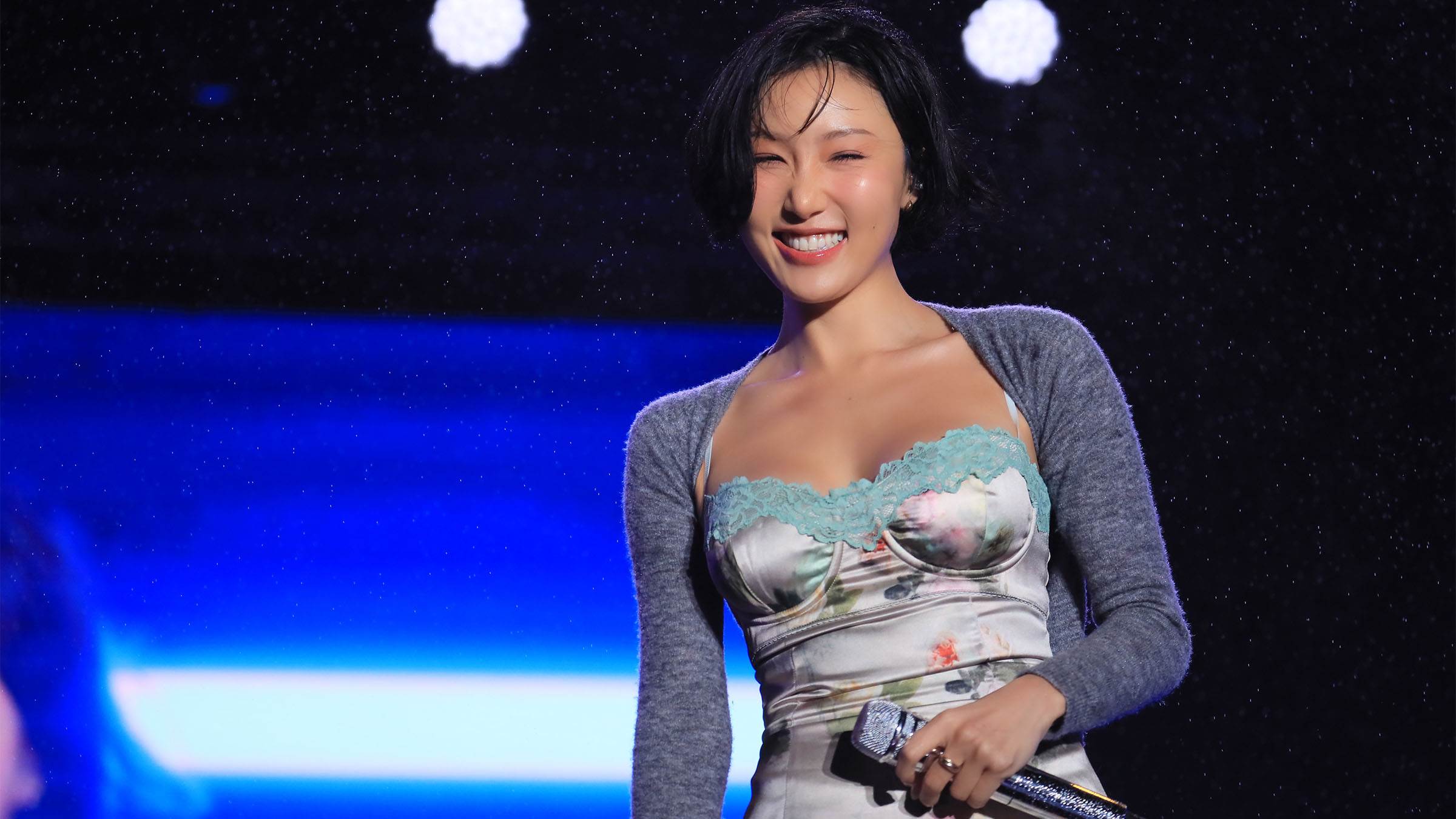 淡水「星光舞台」由韓國人氣天后 HWASA壓軸演出。(圖/新北市政府文化局提供)