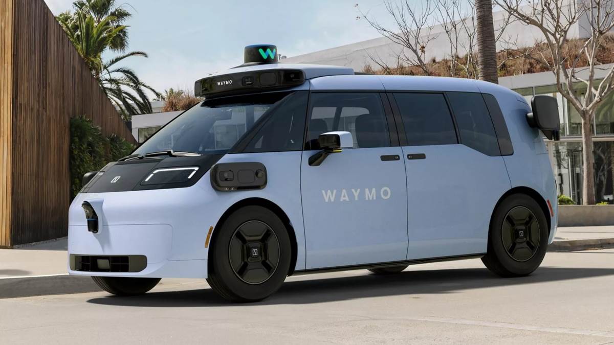 目前Waymo也正在與極氪研發新型無人駕駛計程車，讓需要人類介入除錯的機會降低。（圖／Waymo提供）