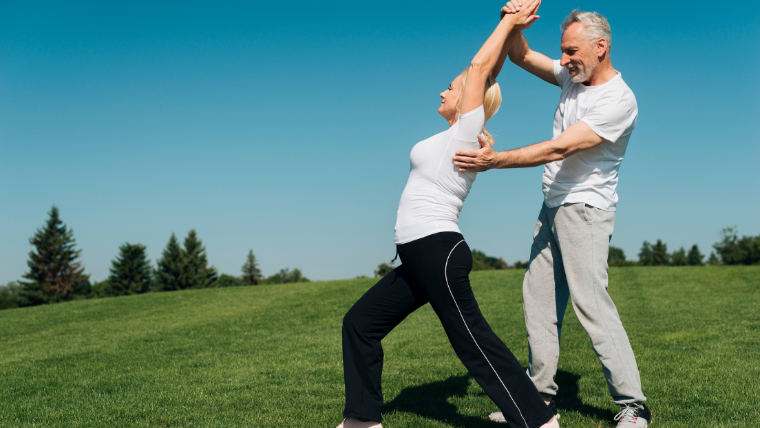 有了 MPE-311 的電力，更要 SMF 的高效材料！B12 補氧、礦物質修復、P3 酵素助吸收，這套「肌肉快速充電模式」，讓營養 100% 轉化為紮實肌肉。（圖／業者提供）