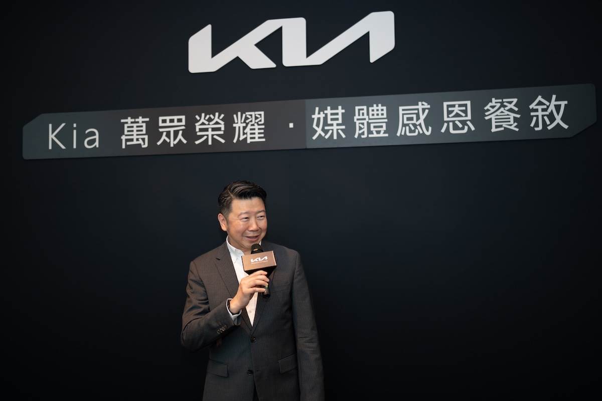 台灣森那美起亞推出「第六年六大系統延長保固」方案。圖為台灣森那美起亞董事長劉家輝。（圖／林昱丞攝影）