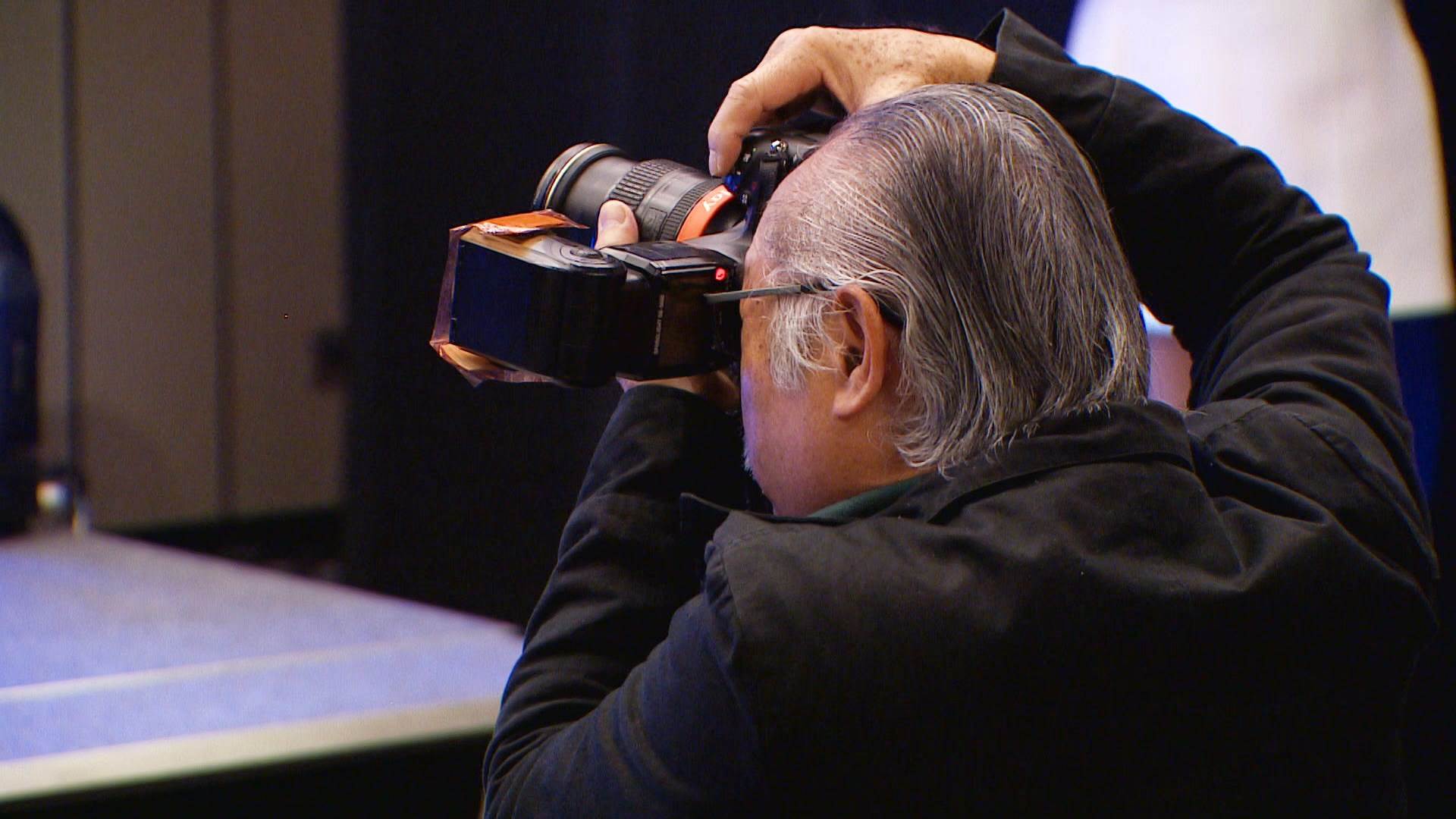 近年來，中高齡族群希望一次解決近視與老花問題的需求明顯增加，相關詢問度成長約四成。（圖／東森新聞）