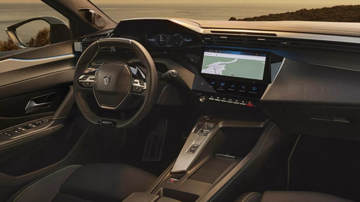 車內變動相對較小,主要是在質感方面以及用料的升級。(圖/寶獅提供)