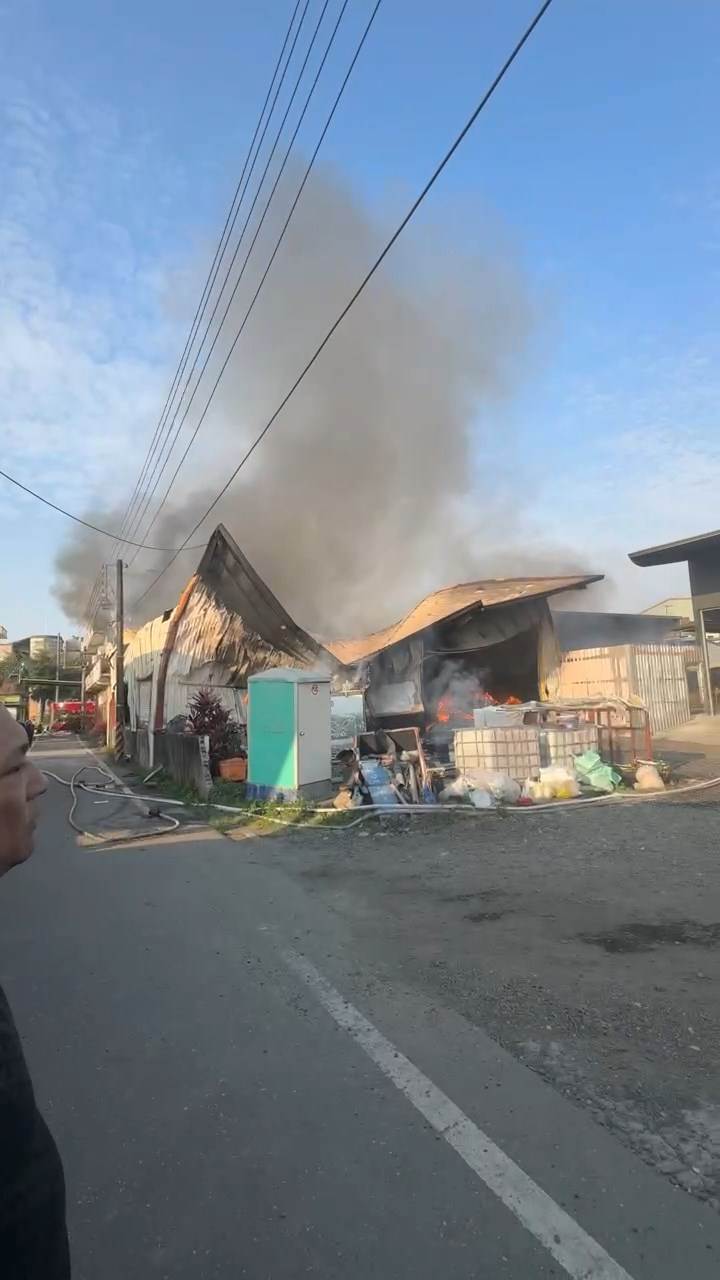 DB40D0A4C45B927774269FFF201091209BA744B5.mp4_snapshot_00.00.807