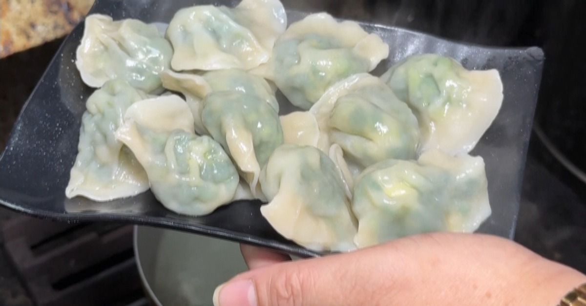 真的是「韭菜」水餃！ 客稱踩雷怨店家沒講「無肉」