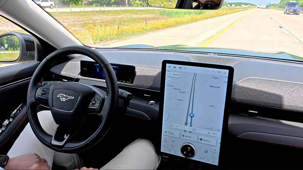 福特的Blue Cruise每月收費49.99美元，每年收費495美元，或一次性購買2,495美元。（圖／福特提供）