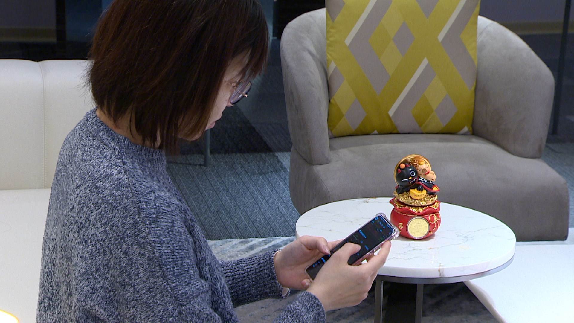 業者指出，黑虎將軍象徵執行力，卡皮巴拉則代表耐心，期望透過長期投資的理念，陪伴投資人穩健累積財富。（圖／東森新聞）